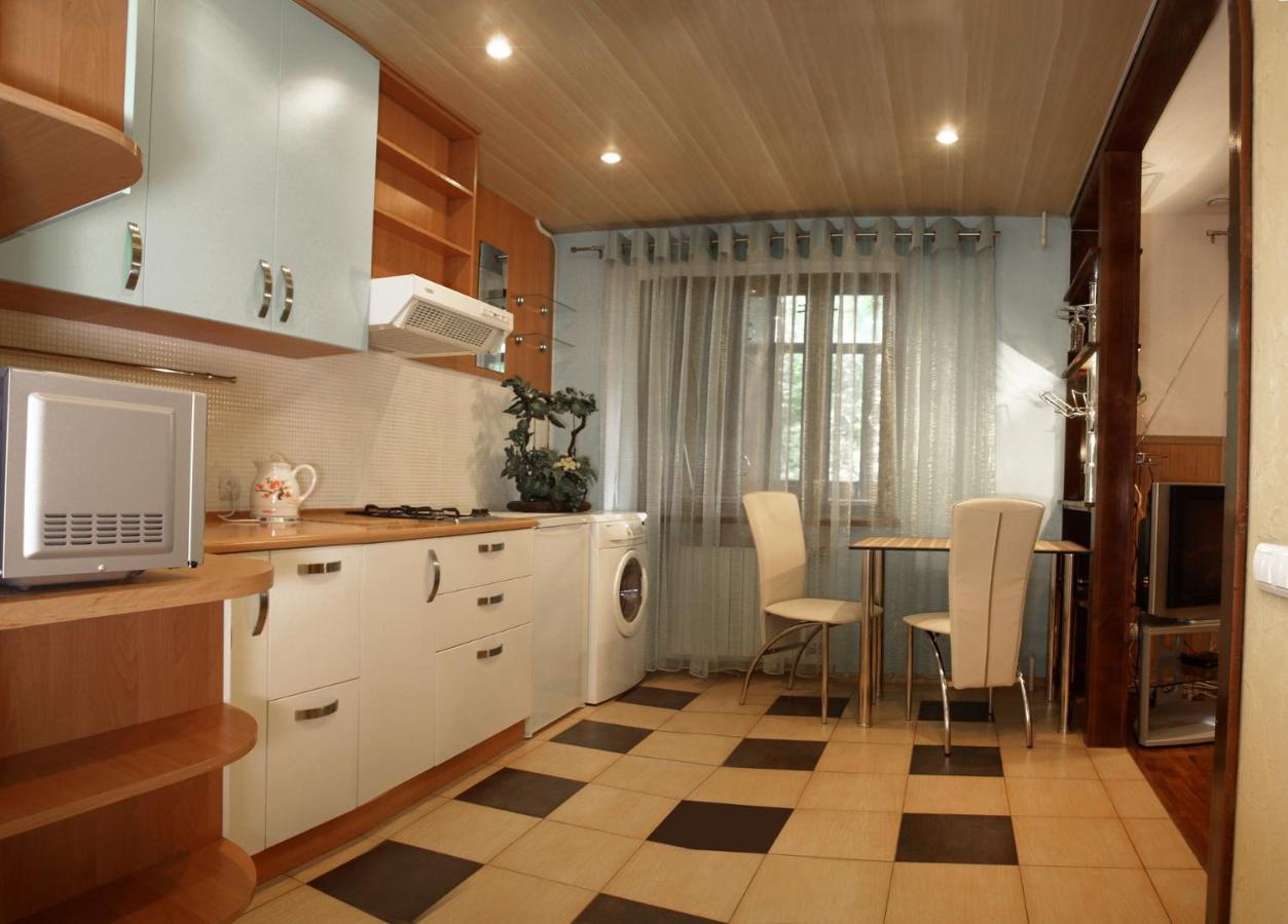 Apartment In The City Center Dnipro Exterior foto